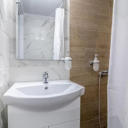 Apartman Renovated Near Downtown Iráklio